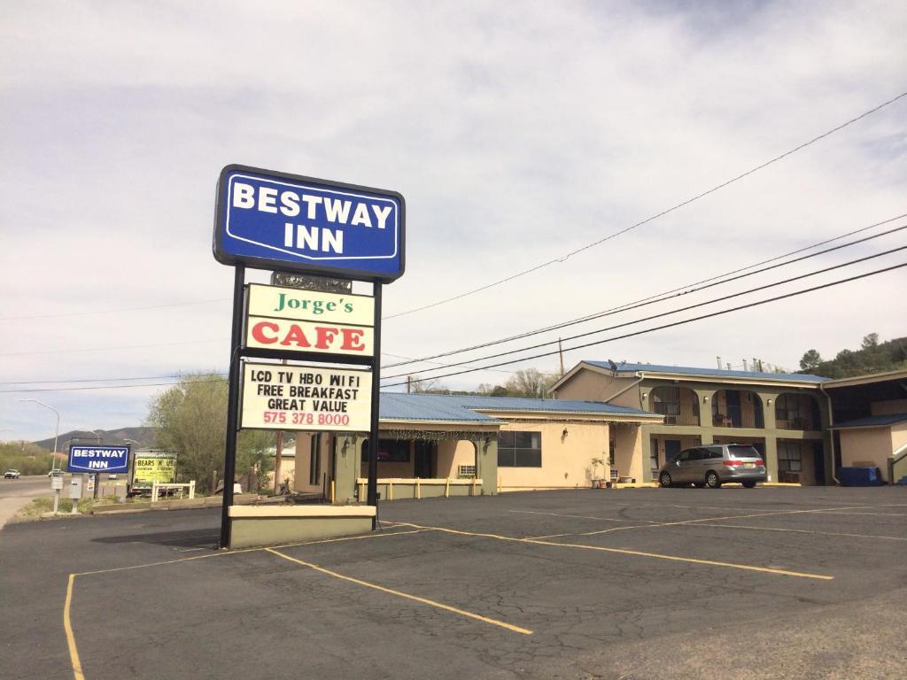 Bestway Inn Ruidoso Downs Экстерьер фото